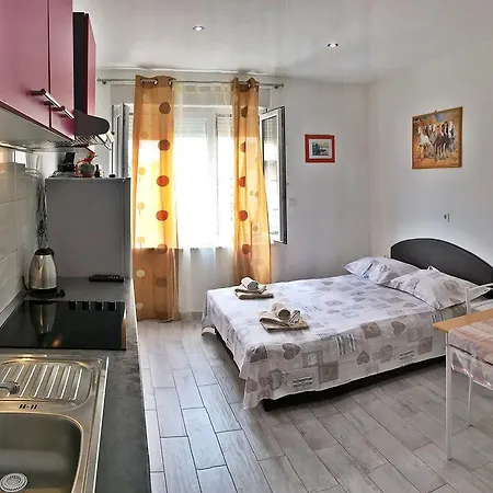 アパート Europe スプリト